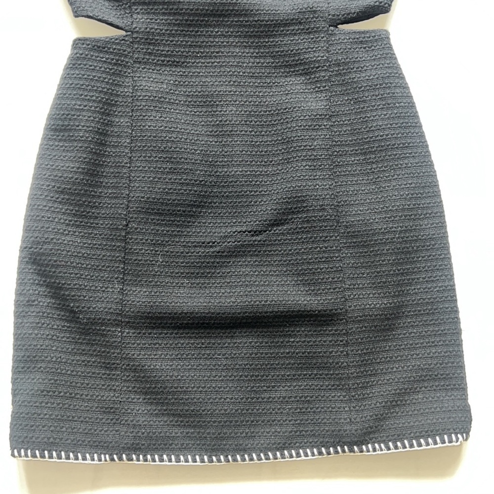 NWT 7 For All Mankind Black Tweed Dress with White Stitching and Cutouts Size S - Picture 4 of 6